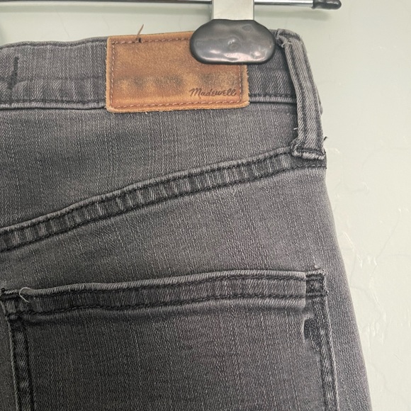 Madewell 9” high rise skinny button fly raw hem grey black, size 25 - Picture 5 of 8